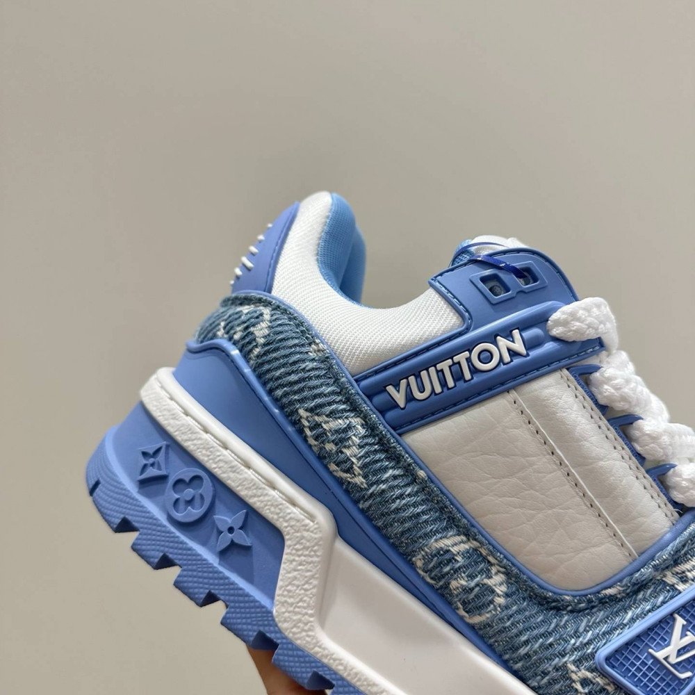 LV MAX Trainer Sneaker LV MAX Trainer Sneaker