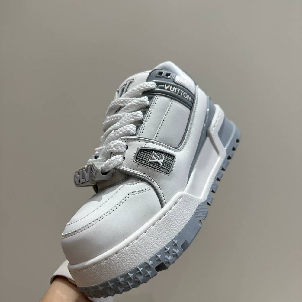 LV MAX Trainer Sneaker LV MAX Trainer Sneaker