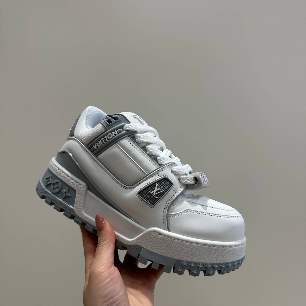 LV MAX Trainer Sneaker