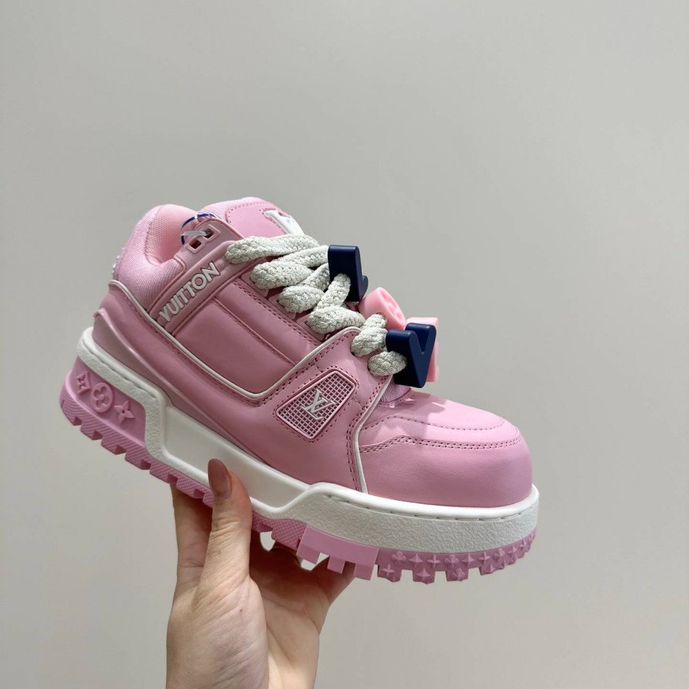 LV MAX Trainer Sneaker LV MAX Trainer Sneaker