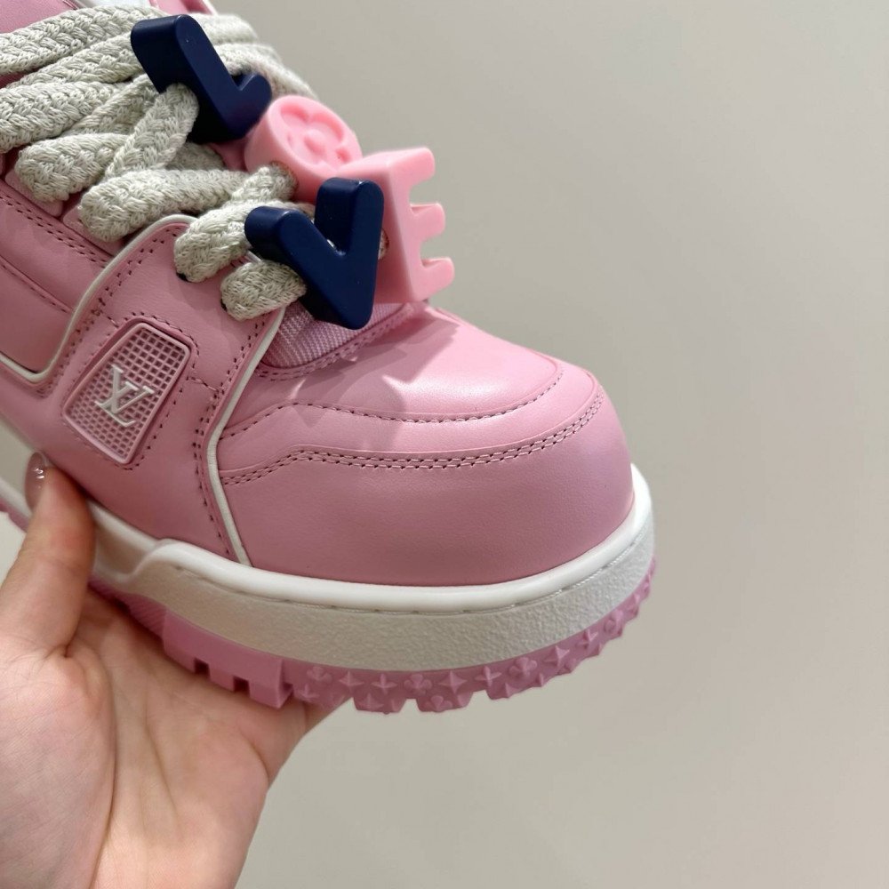 LV MAX Trainer Sneaker LV MAX Trainer Sneaker