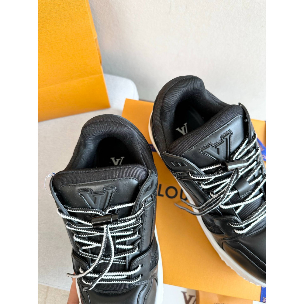 LV MAX Trainer Sneaker