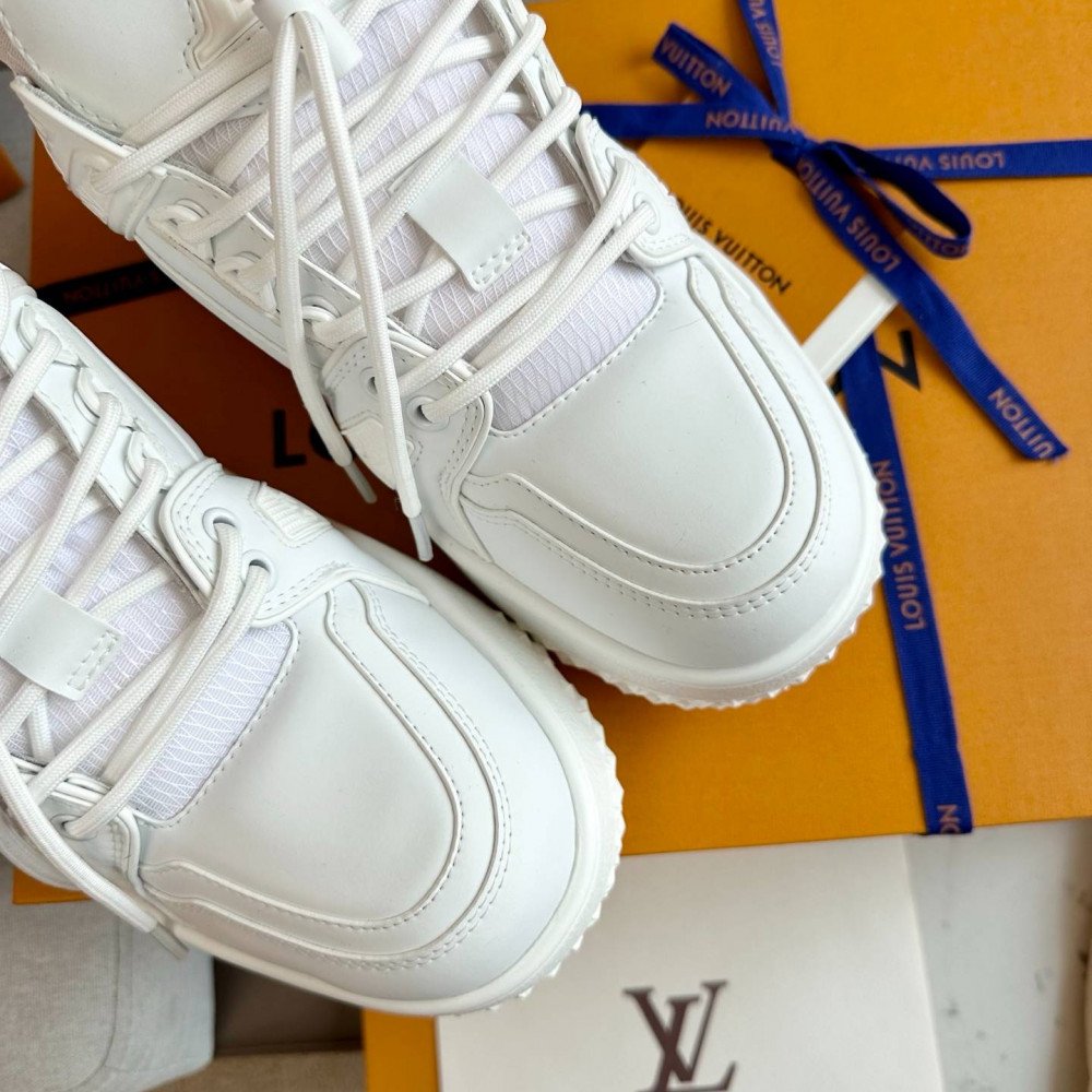 LV MAX Trainer Sneaker LV MAX Trainer Sneaker