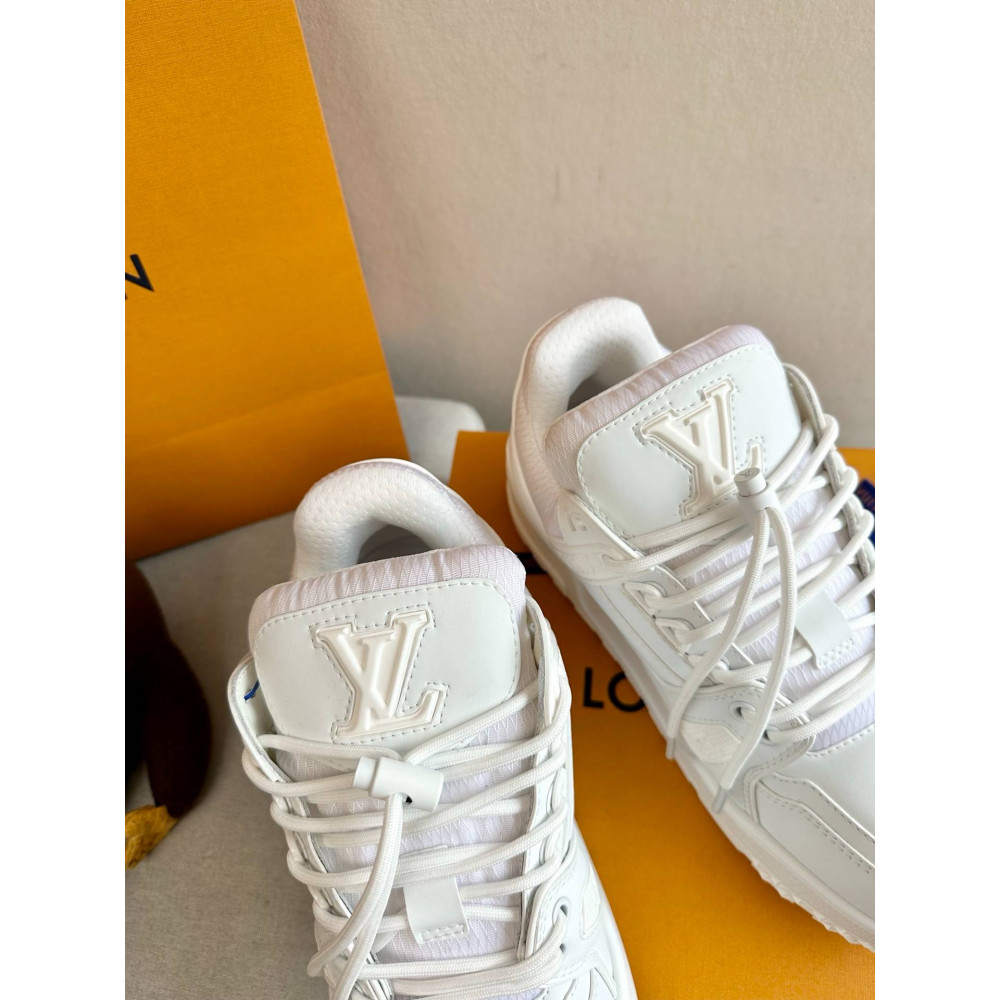 LV MAX Trainer Sneaker