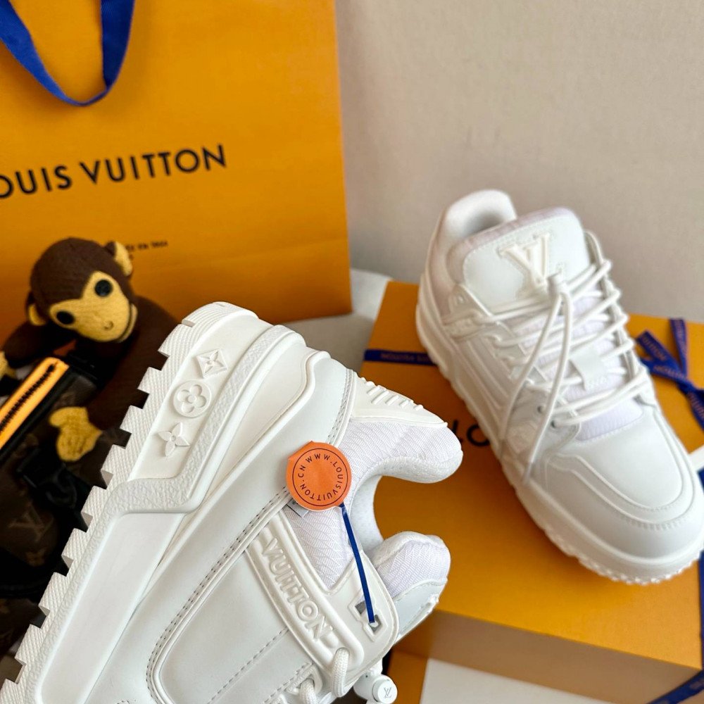 LV MAX Trainer Sneaker LV MAX Trainer Sneaker