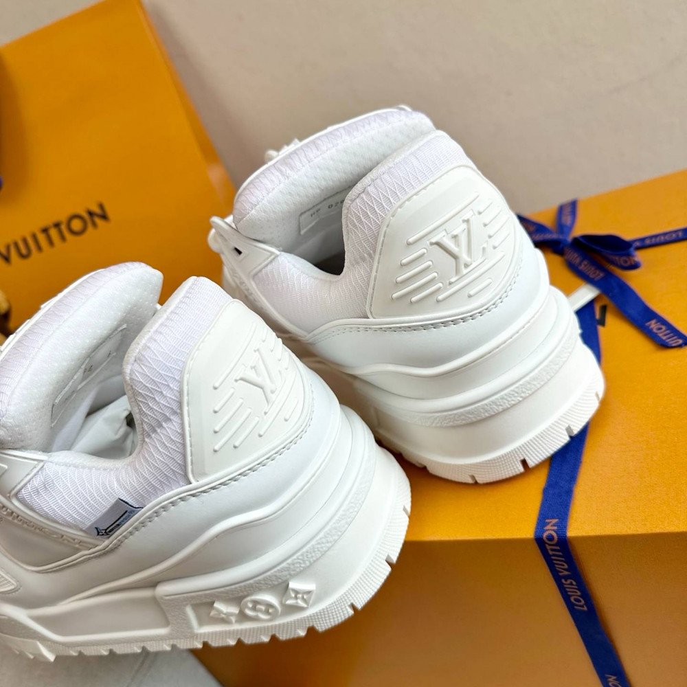 LV MAX Trainer Sneaker LV MAX Trainer Sneaker