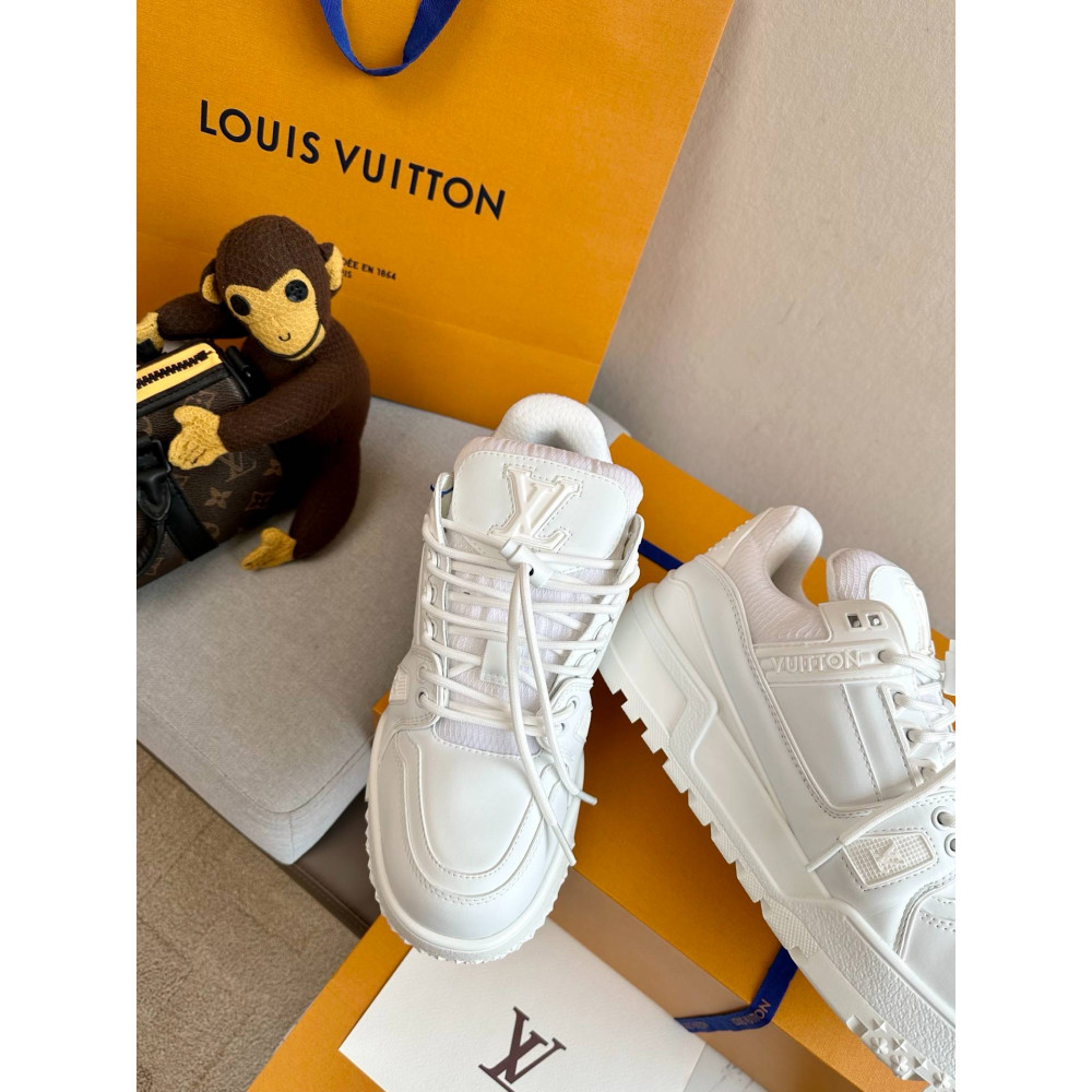 LV MAX Trainer Sneaker