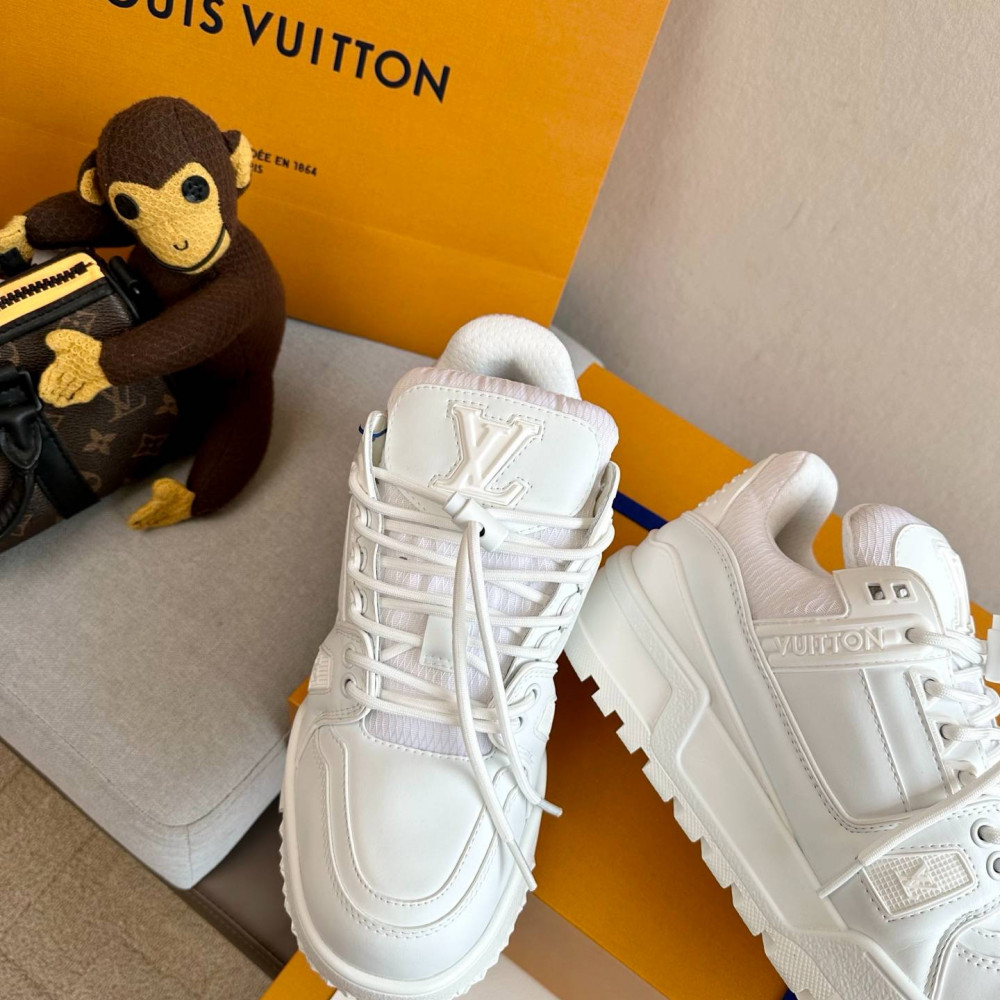 LV MAX Trainer Sneaker