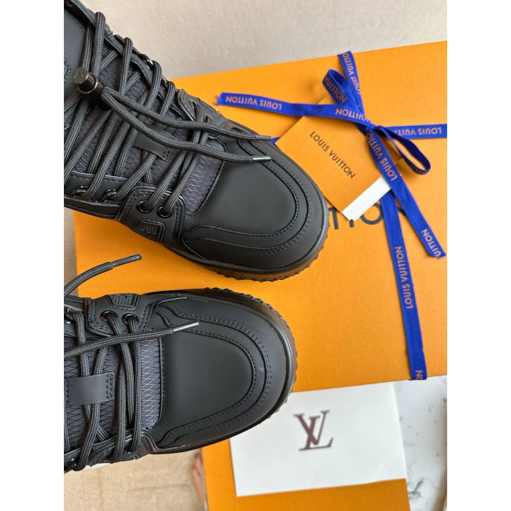 LV MAX Trainer Sneaker