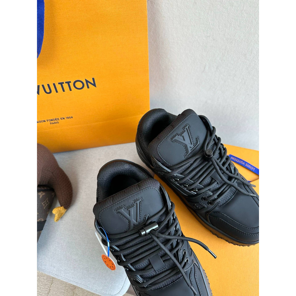 LV MAX Trainer Sneaker