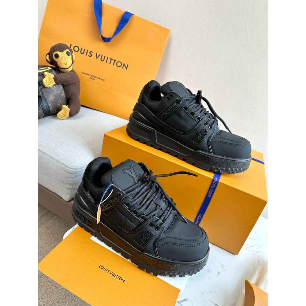 LV MAX Trainer Sneaker