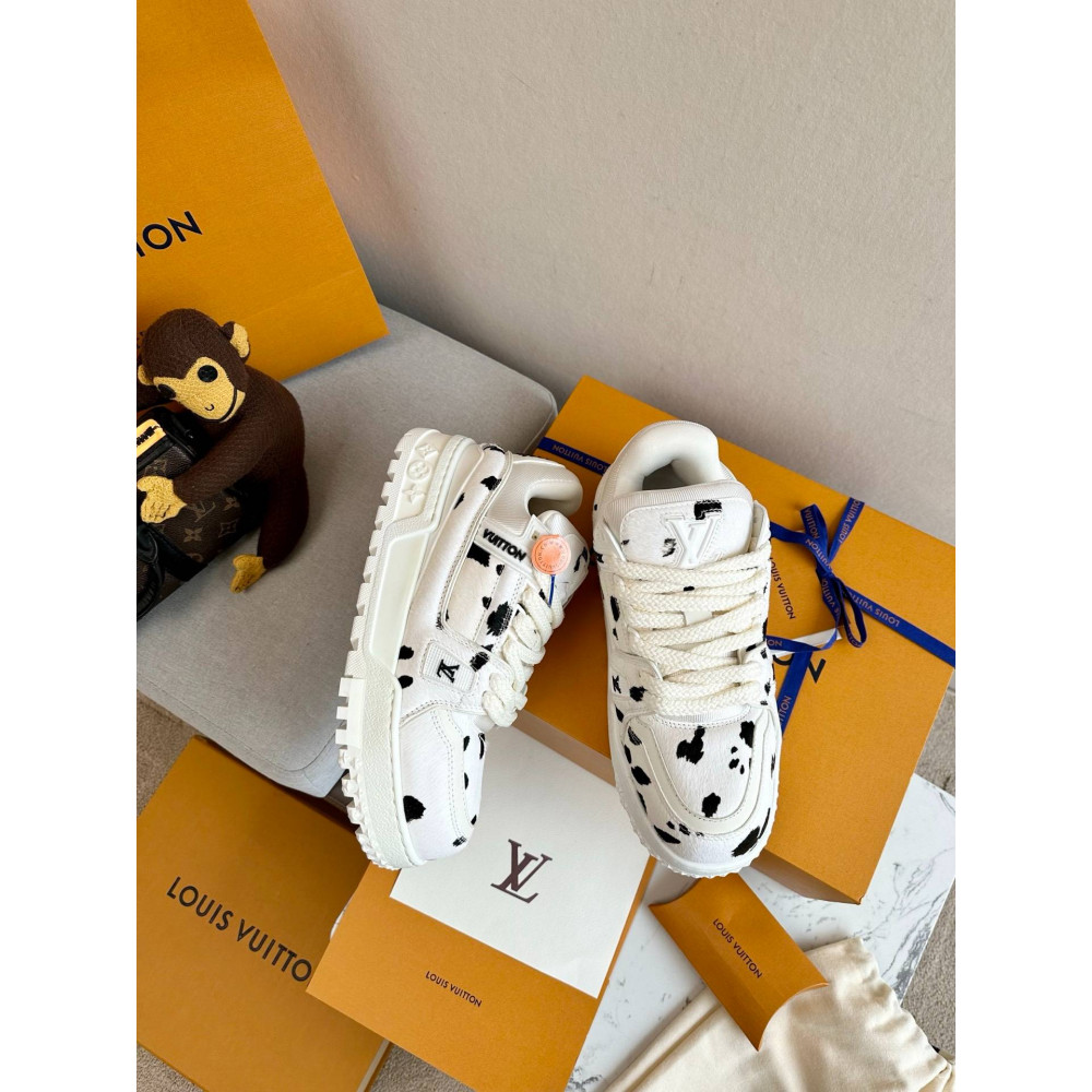 LV MAX Trainer Sneaker