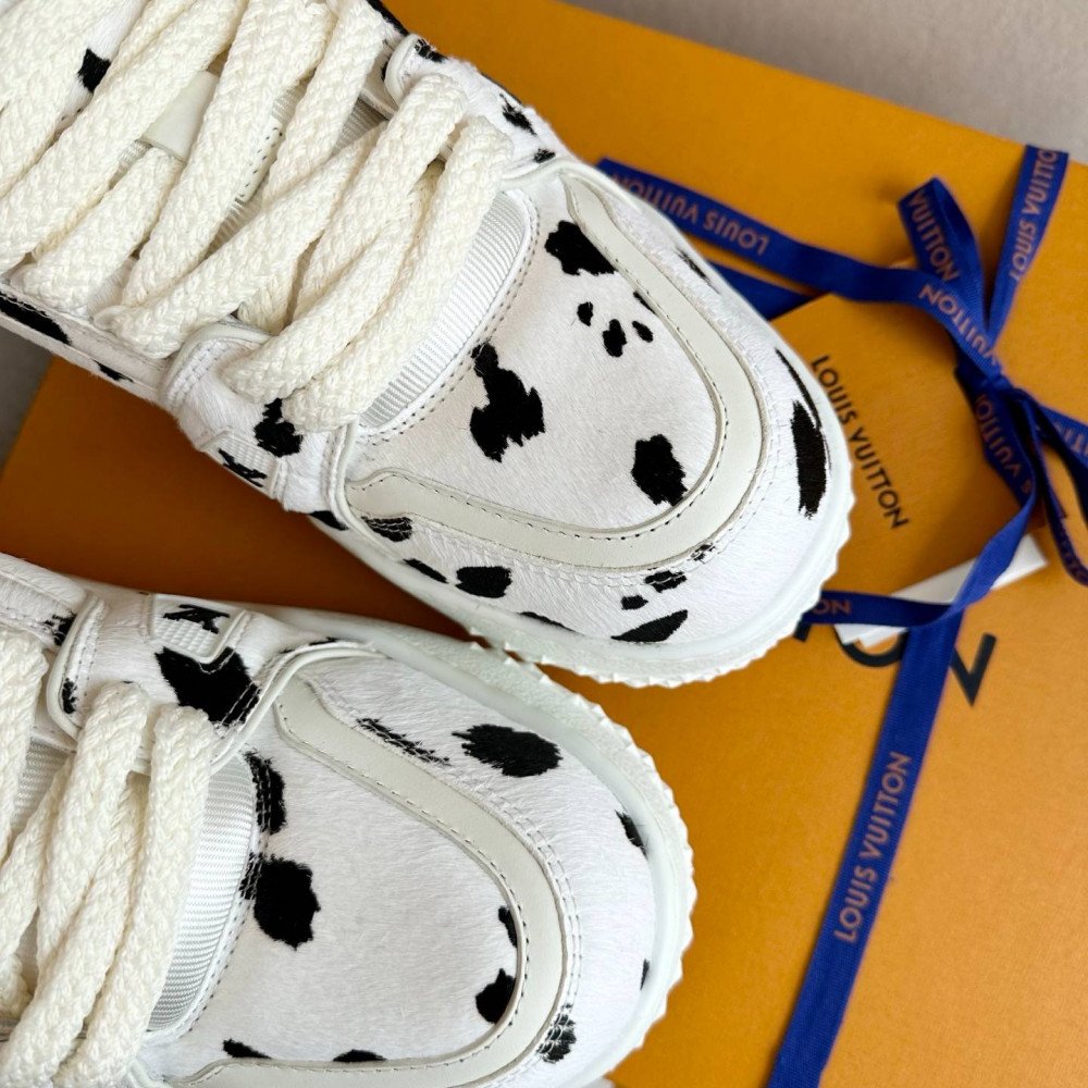 LV MAX Trainer Sneaker LV MAX Trainer Sneaker