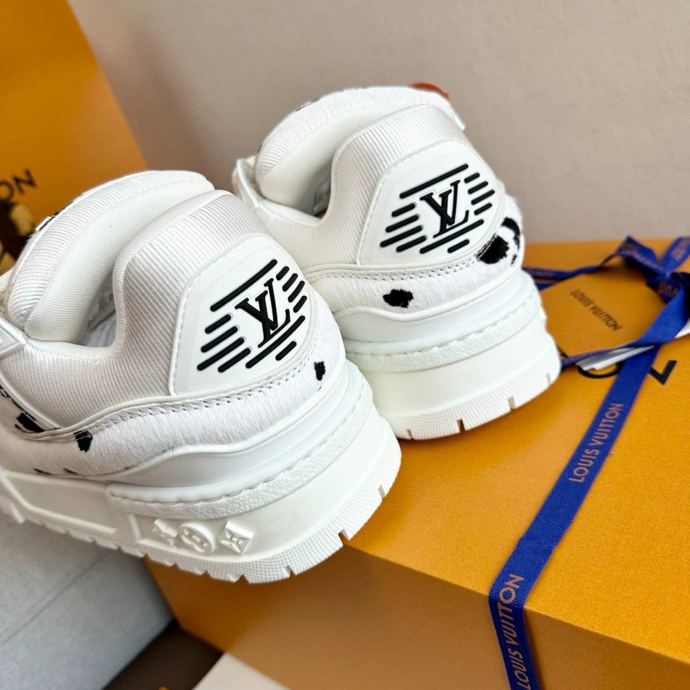 LV MAX Trainer Sneaker LV MAX Trainer Sneaker