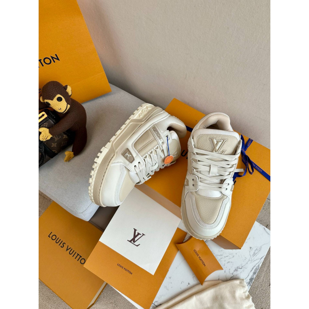 LV MAX Trainer Sneaker LV MAX Trainer Sneaker