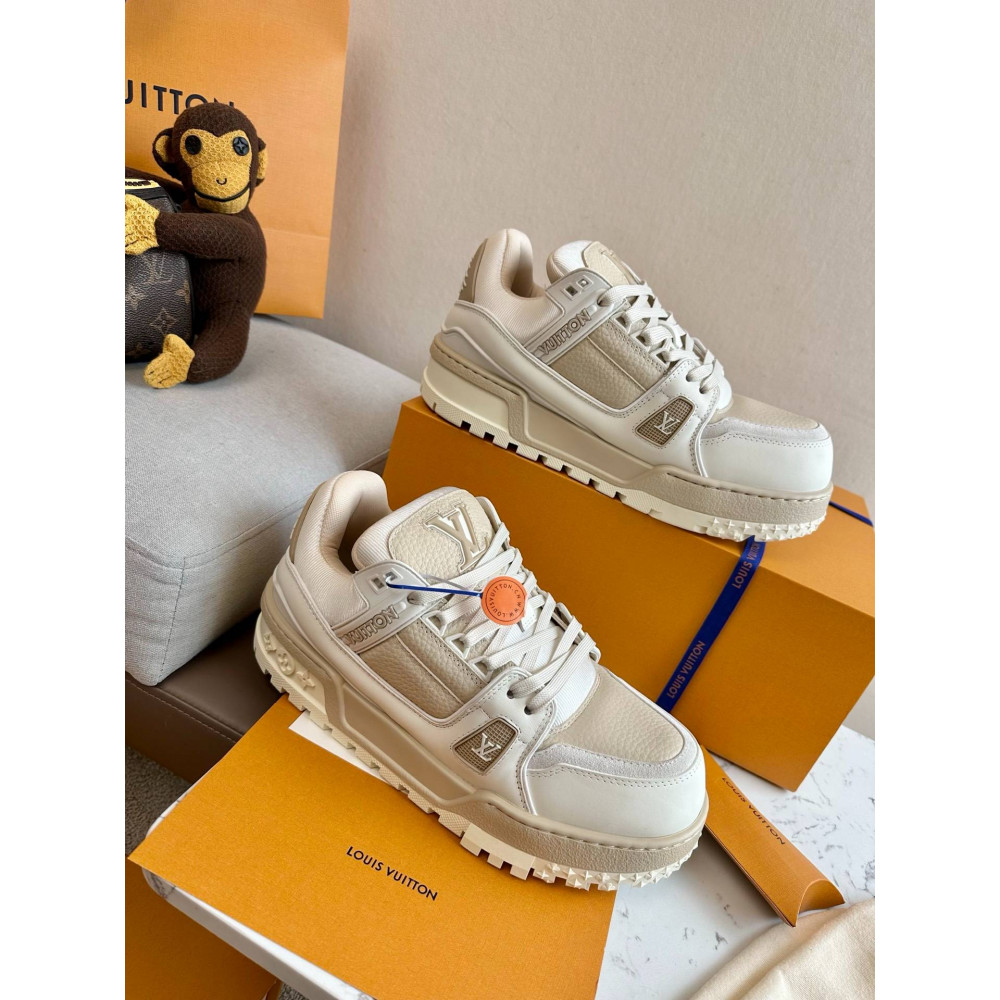 LV MAX Trainer Sneaker LV MAX Trainer Sneaker