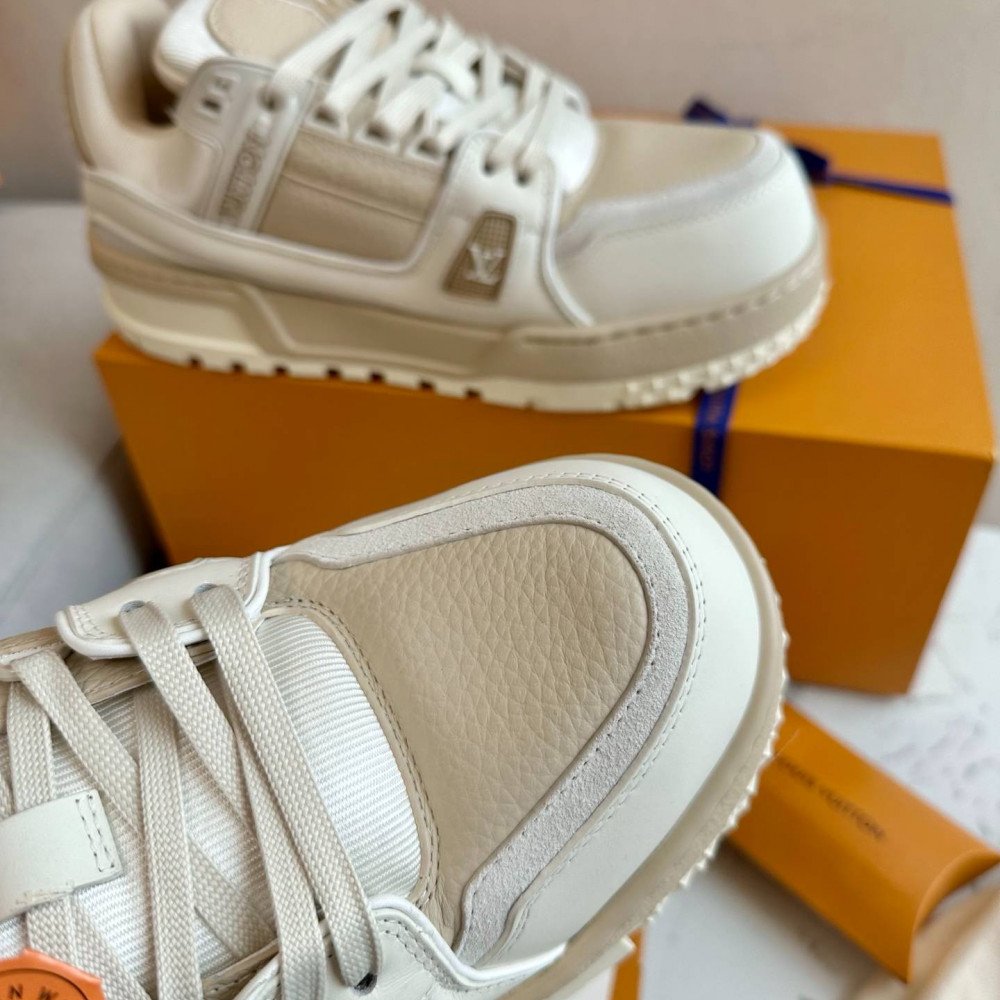 LV MAX Trainer Sneaker LV MAX Trainer Sneaker