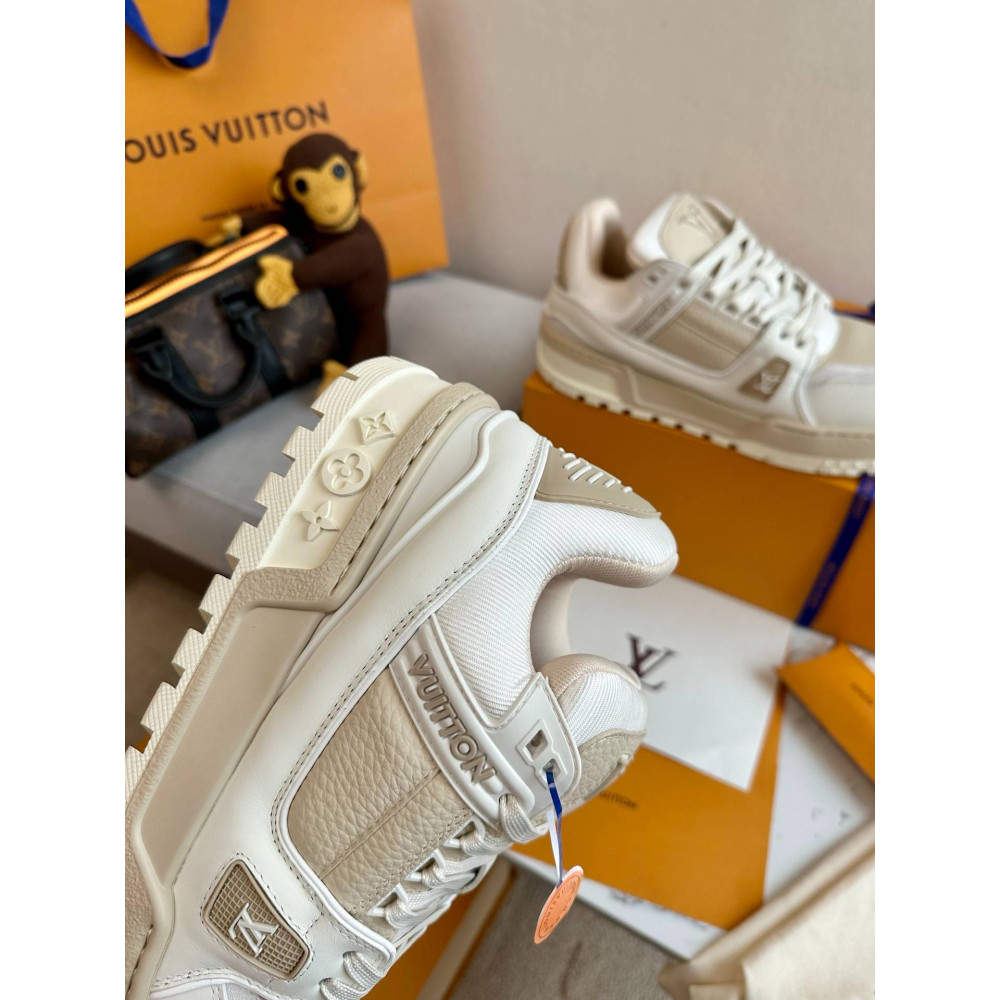 LV MAX Trainer Sneaker LV MAX Trainer Sneaker