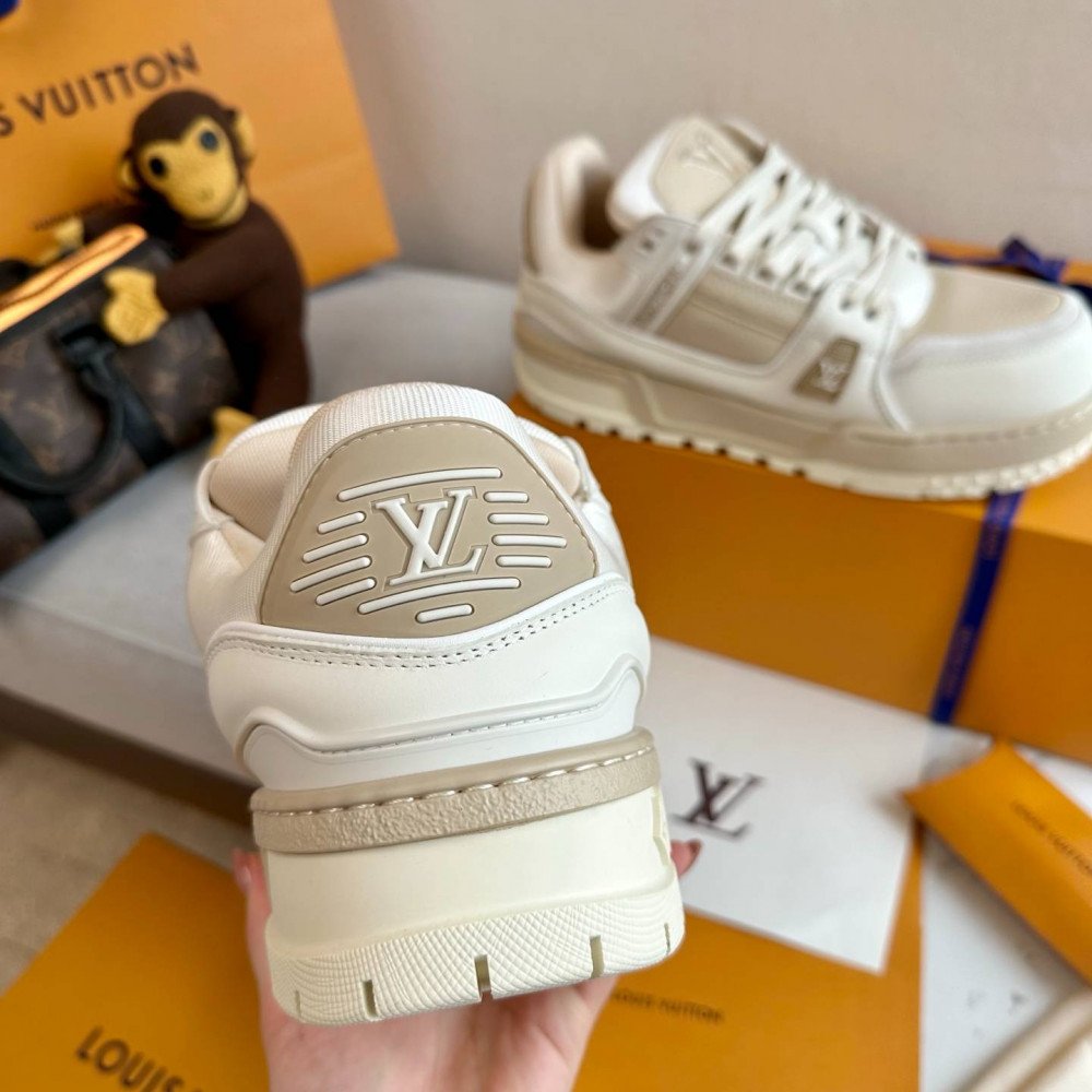 LV MAX Trainer Sneaker LV MAX Trainer Sneaker