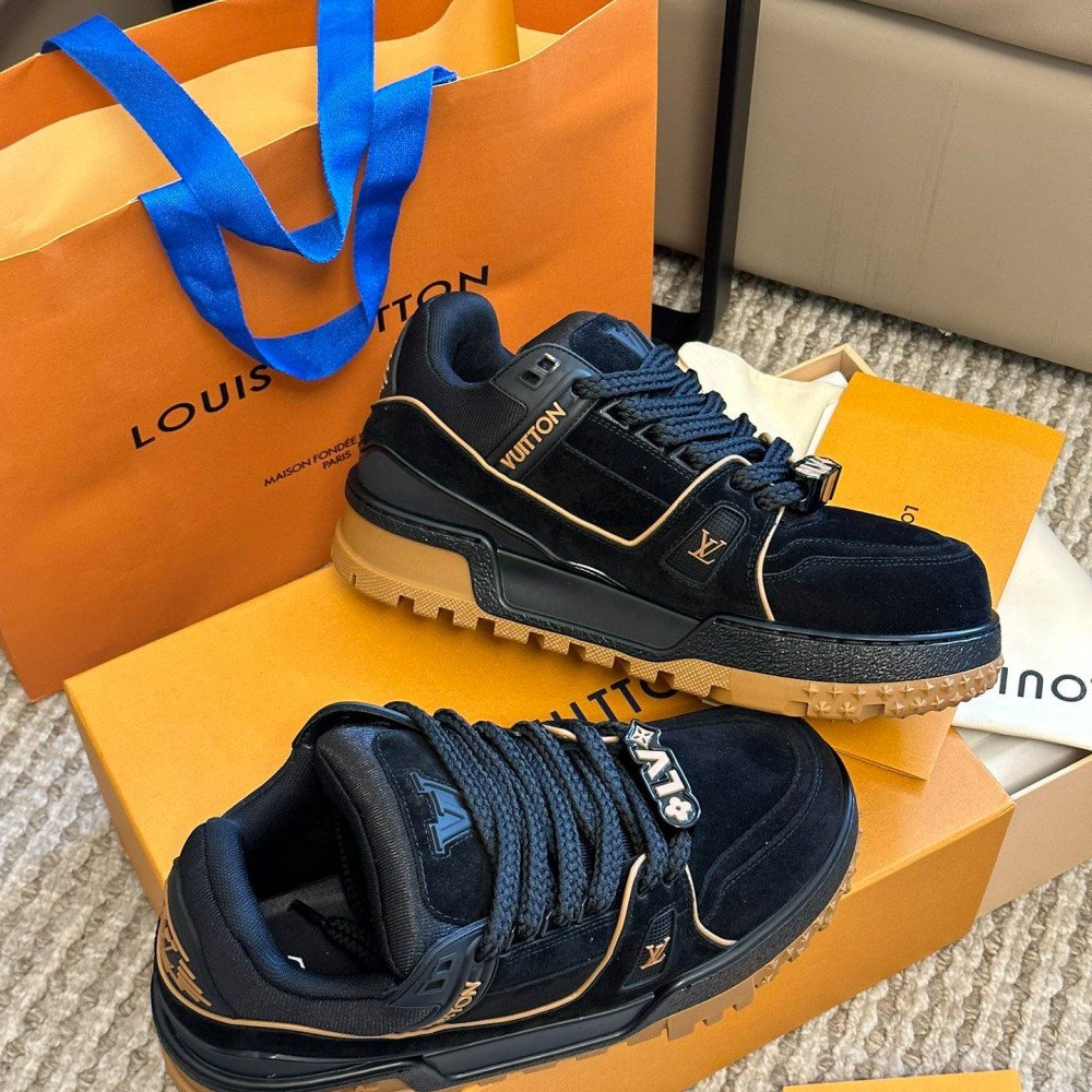 LV MAX Trainer Sneaker LV MAX Trainer Sneaker