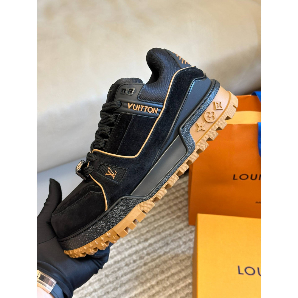 LV MAX Trainer Sneaker