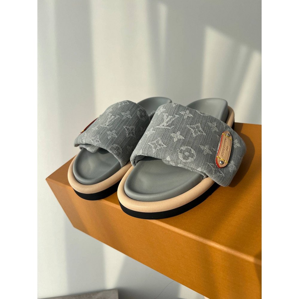 Pool Pillow Flat Comfort Mule Pool Pillow Flat Comfort Mule