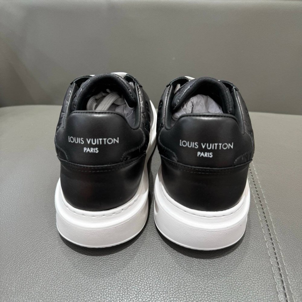  Rivoli sneakers