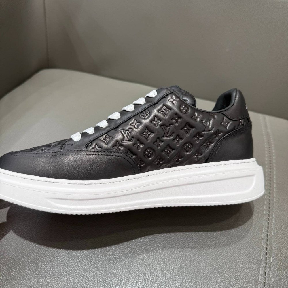  Rivoli sneakers