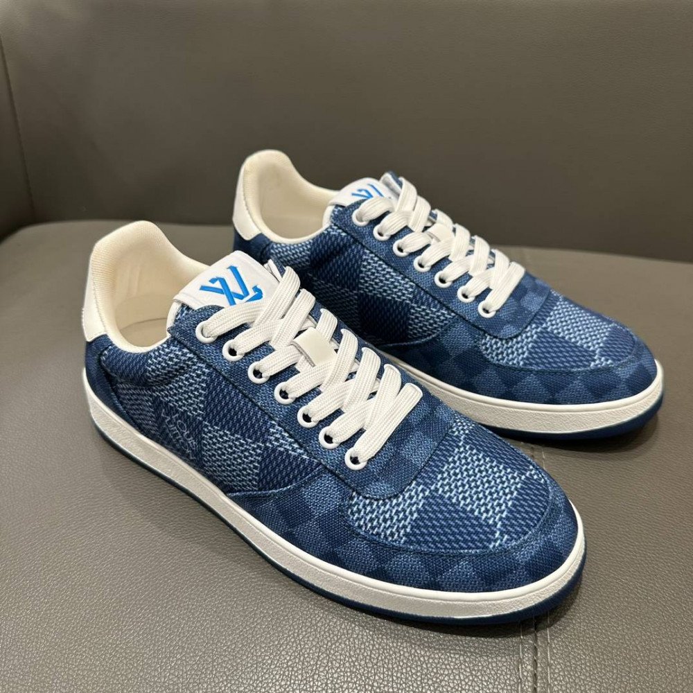  Rivoli sneakers