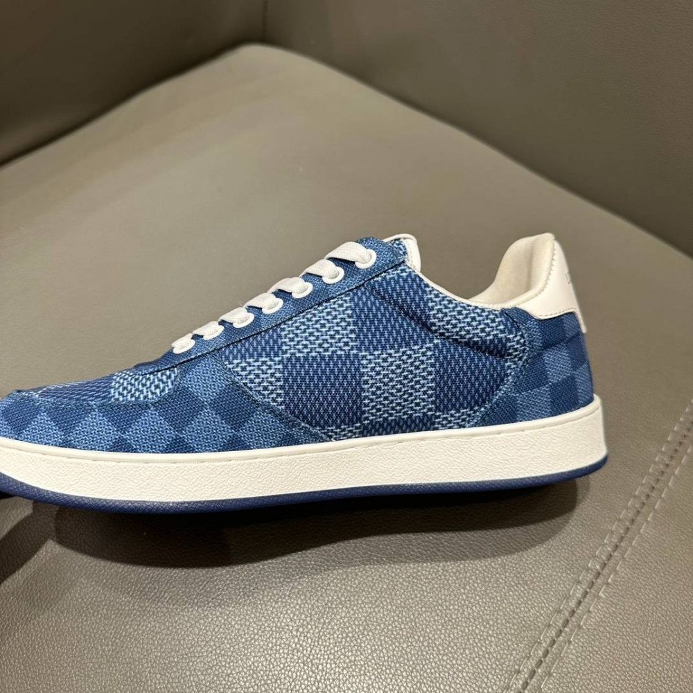  Rivoli sneakers