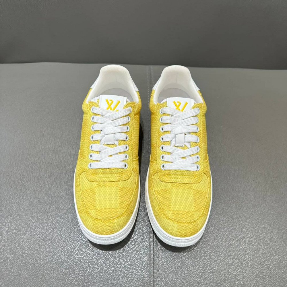  Rivoli sneakers