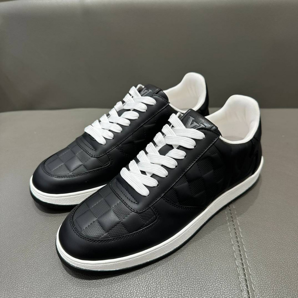  Rivoli sneakers