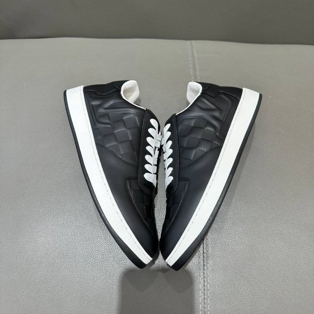  Rivoli sneakers