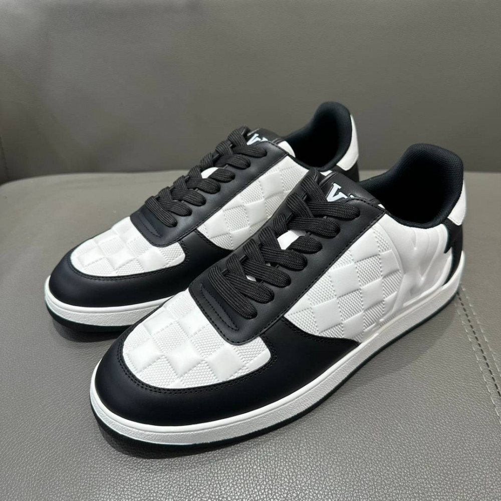  Rivoli sneakers
