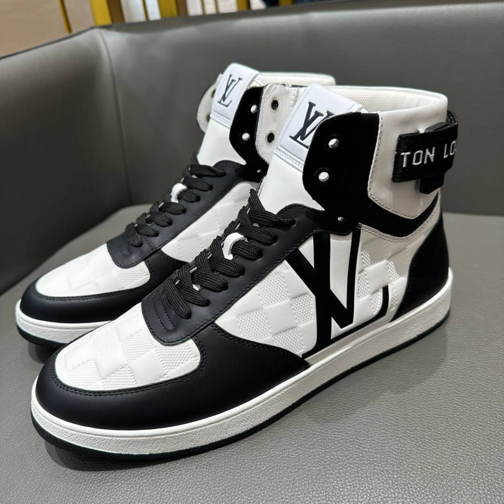  Rivoli sneakers