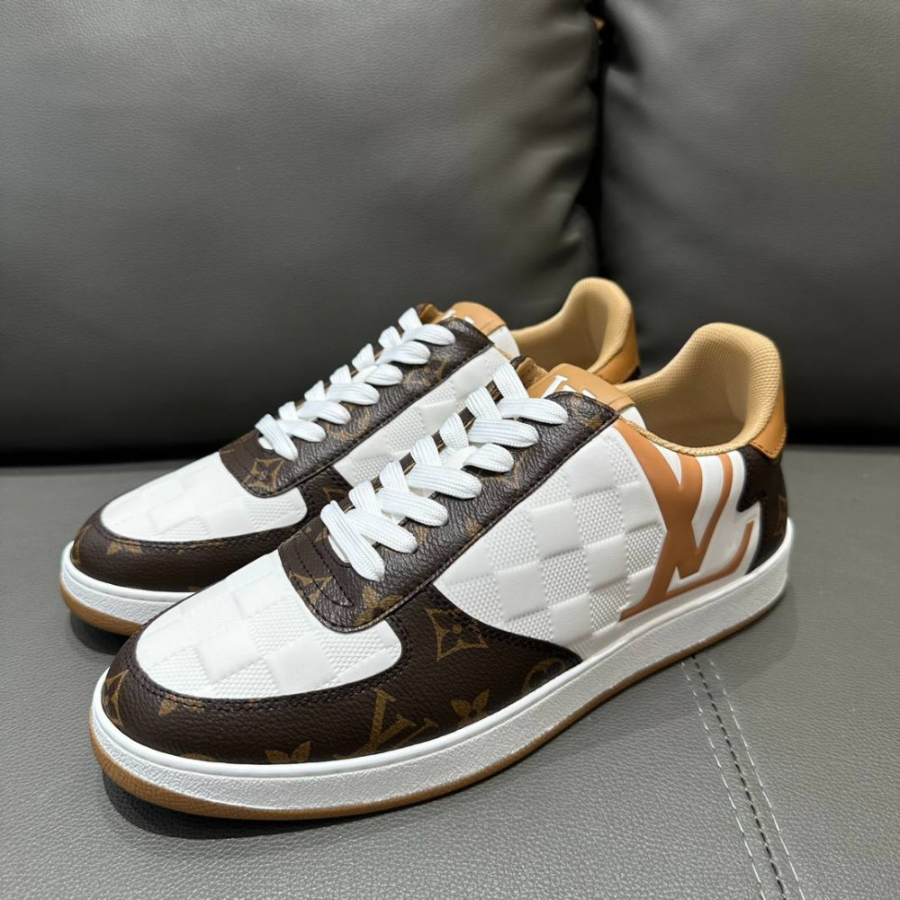  Rivoli sneakers