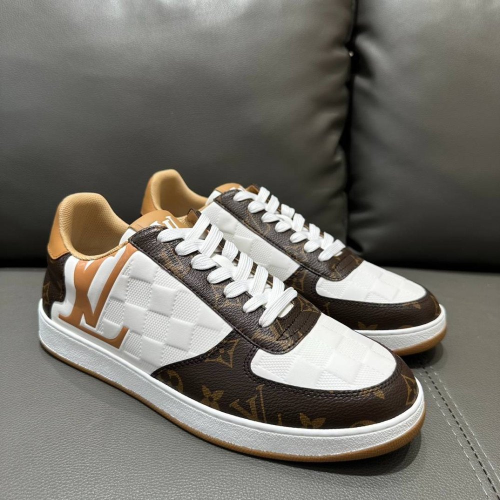  Rivoli sneakers