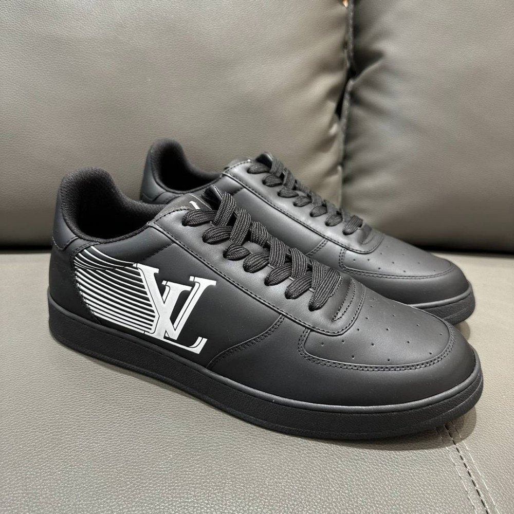  Rivoli sneakers
