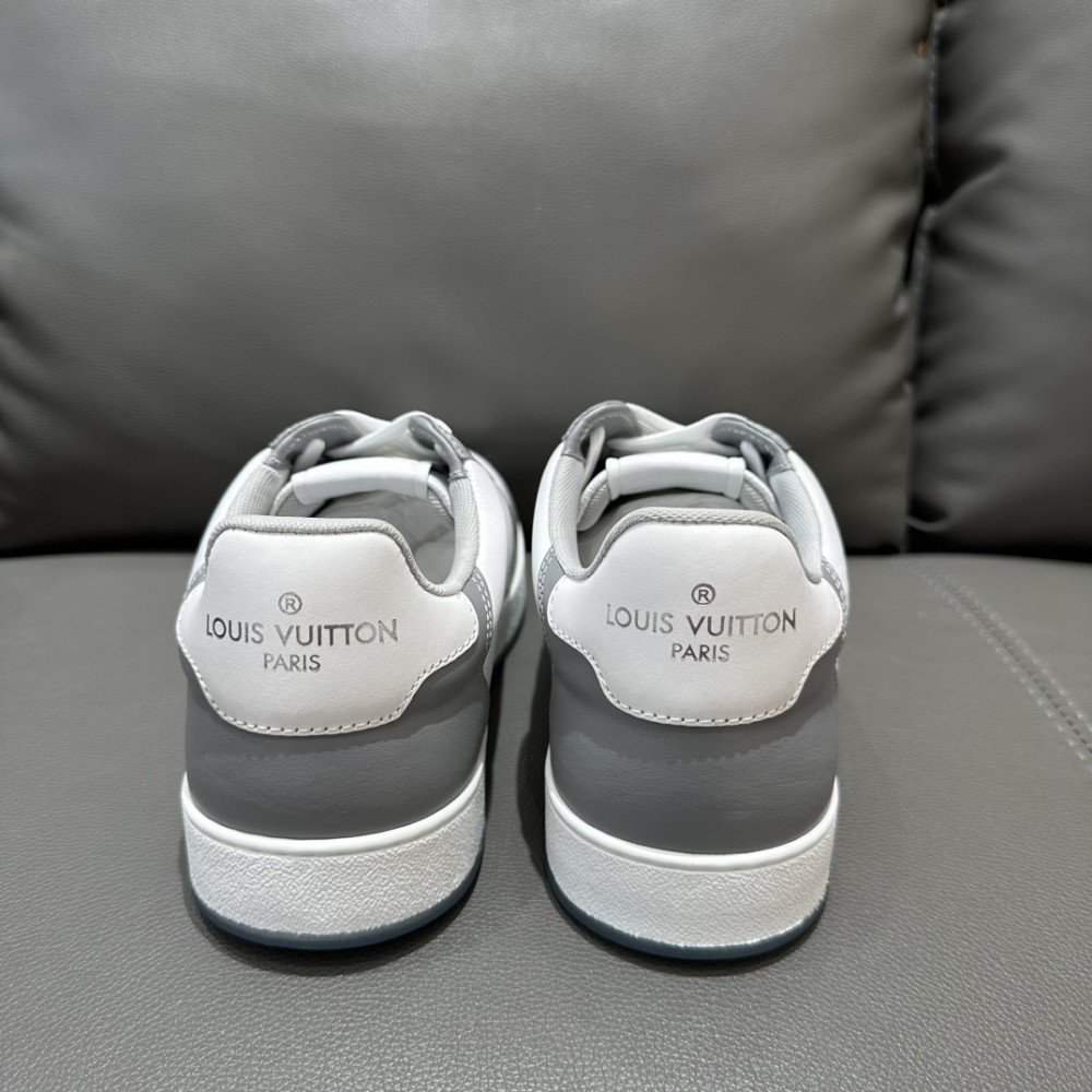  Rivoli sneakers