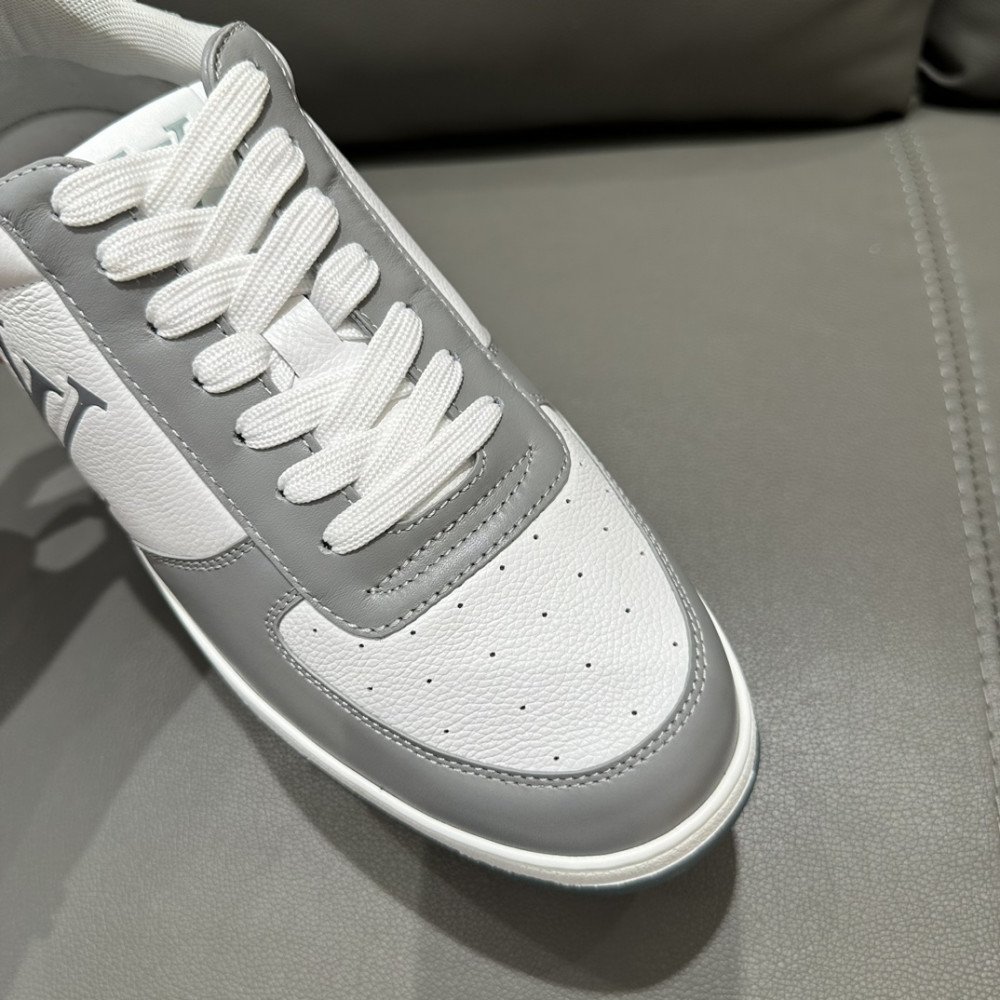  Rivoli sneakers