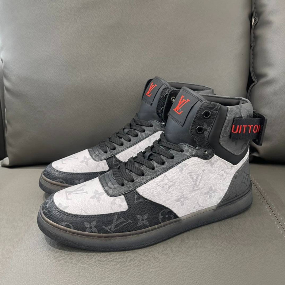  Rivoli sneakers