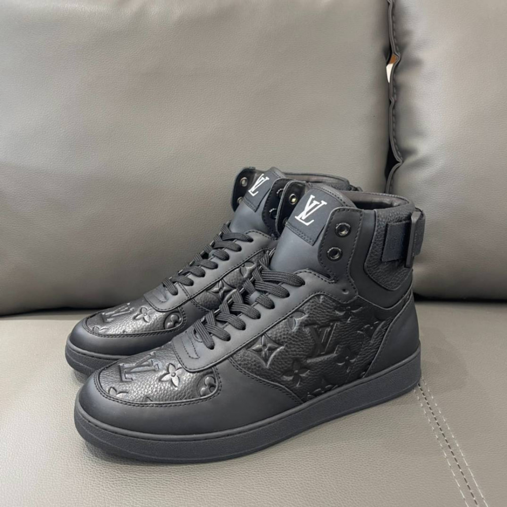  Rivoli sneakers