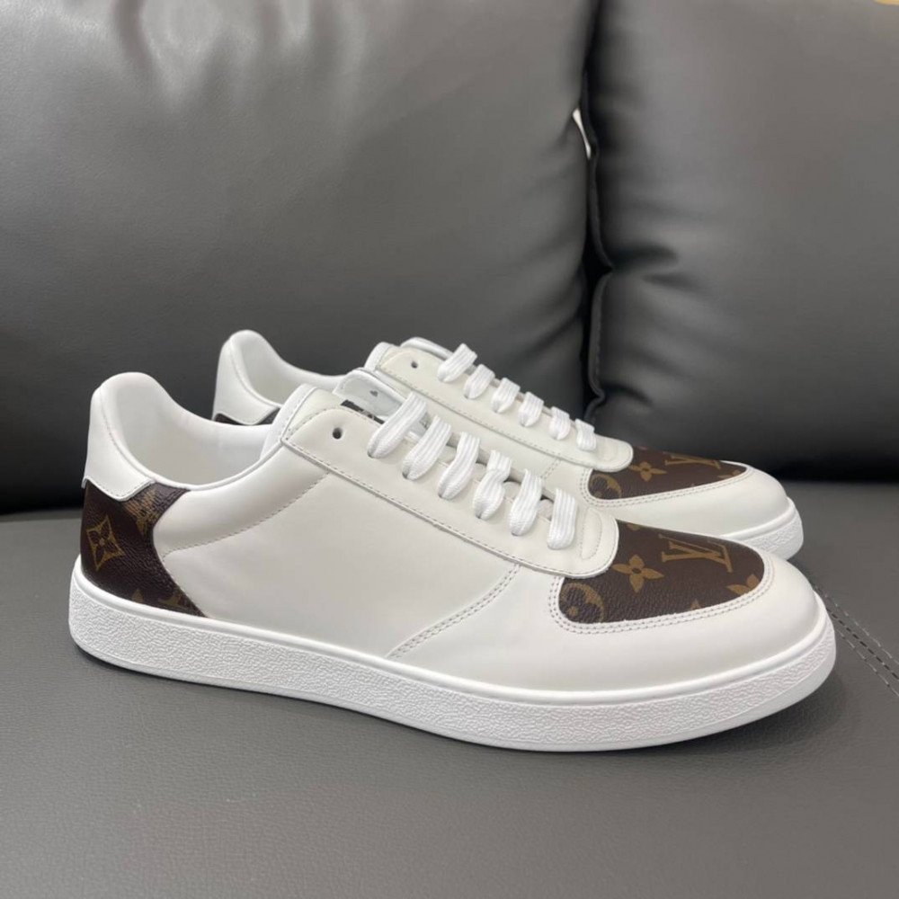  Rivoli sneakers