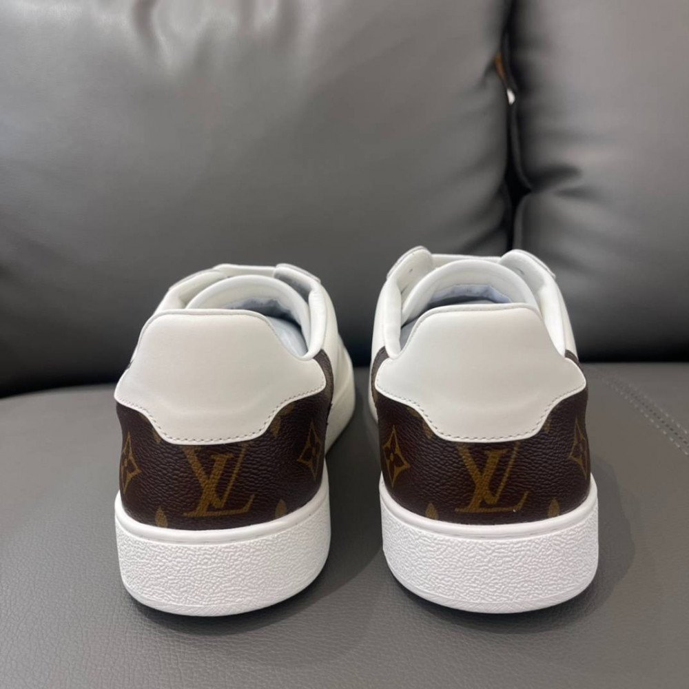  Rivoli sneakers
