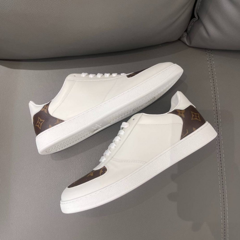  Rivoli sneakers