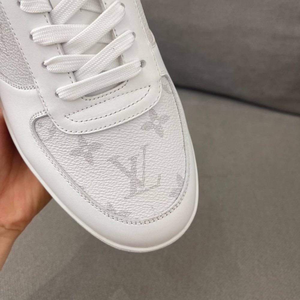  Rivoli sneakers