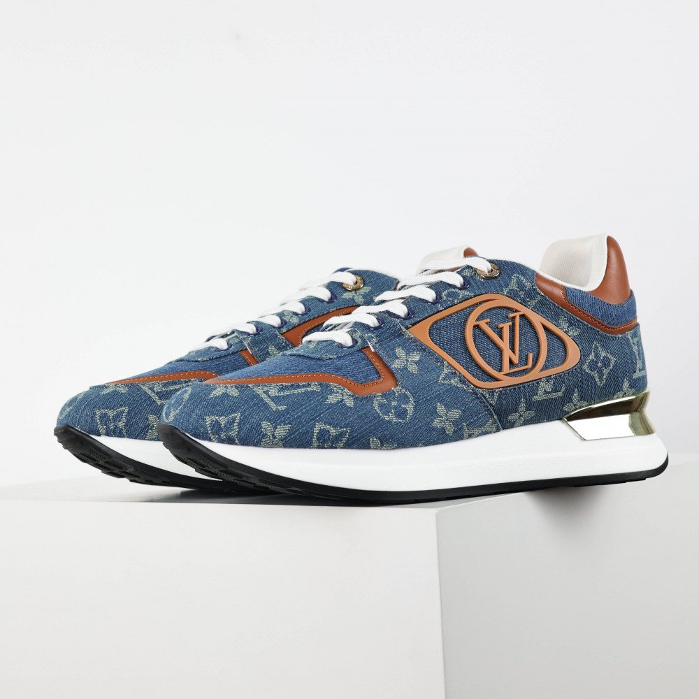 Run away Sneakers Run away Sneakers