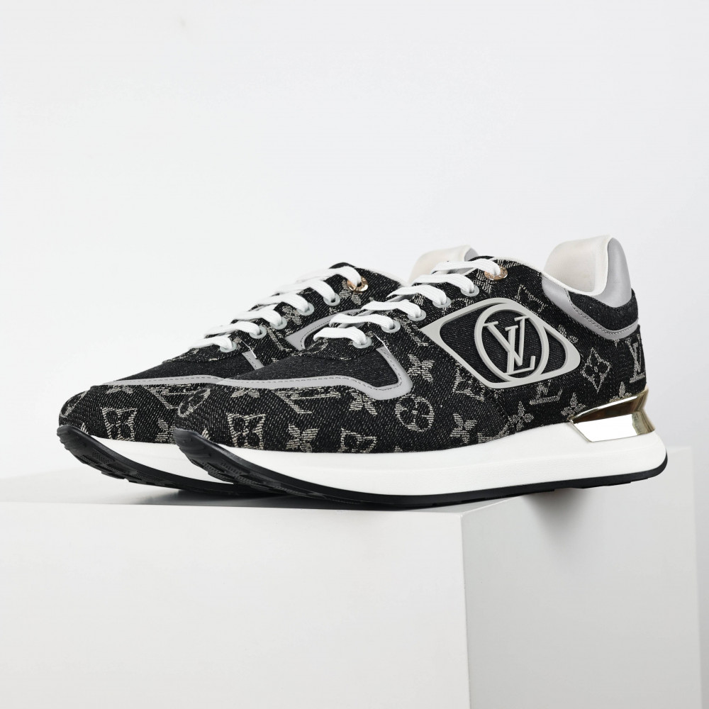 Run away Sneakers Run away Sneakers