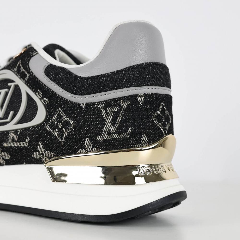 Run away Sneakers Run away Sneakers