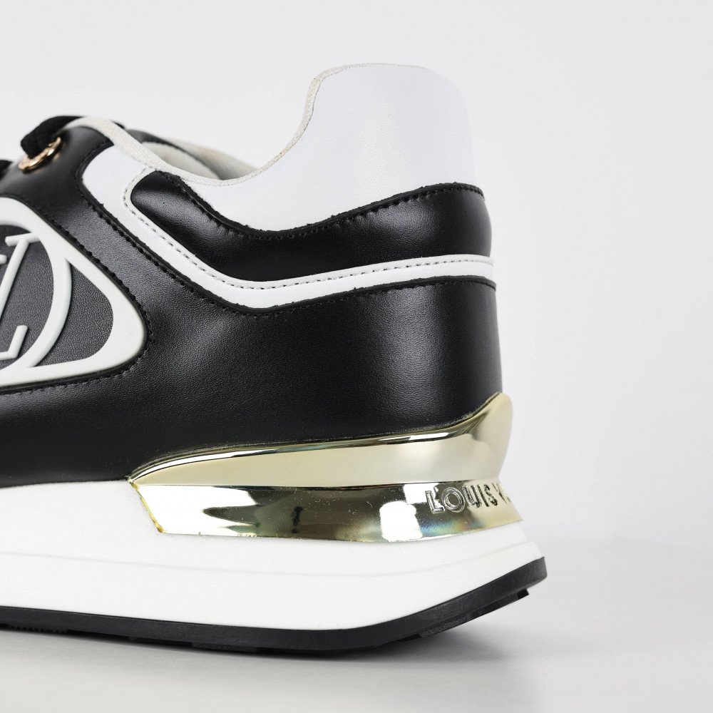 Run away Sneakers Run away Sneakers